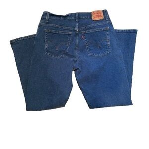 Vintage Levi’s 550 Relaxed Bootcut Jeans – 12S
Made in Brazil | Nov 2004